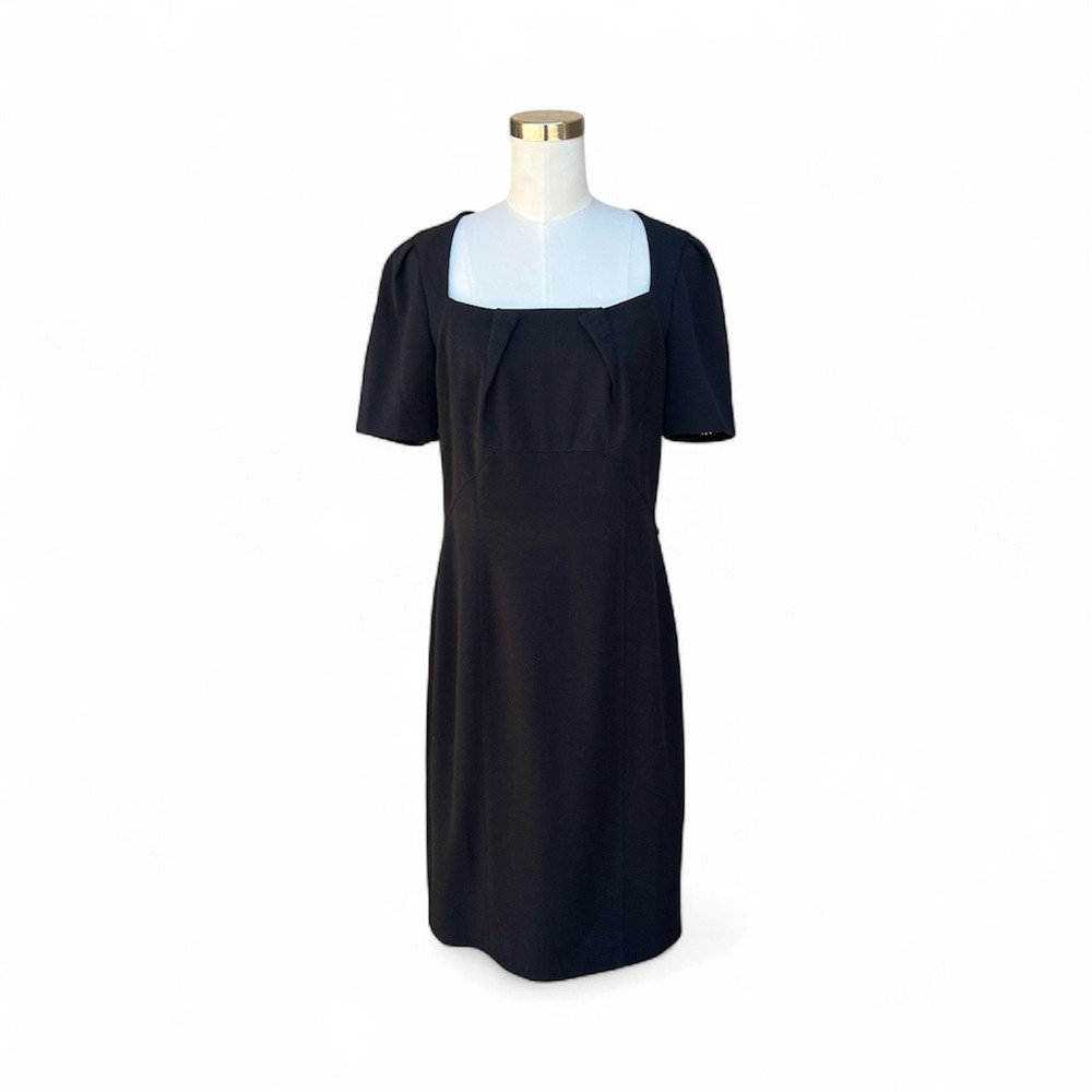 WHITE HOUSE BLACK MARKET Dress‎ SZ 8 Sheath Style Lined Zipper Back Missing Belt